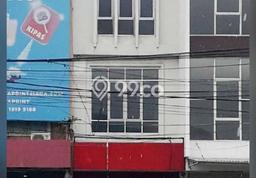 Ruko Disewa di Serpong, Tangerang Selatan, LT 210m2 / LB 210m2 Ruko Disewa di Serpong, Tangerang Selatan, LT 210m2 / LB 210m2