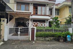 Ready to Use! Premium House LT 162m2 Desain Modern di Meruya Ready to Use! Premium House LT 162m2 Desain Modern di Meruya