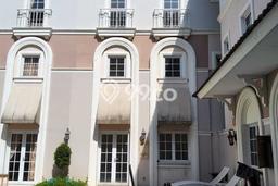 Jual Rumah Eksklusif 4 KT di BSD, Tangerang Jual Rumah Eksklusif 4 KT di BSD, Tangerang