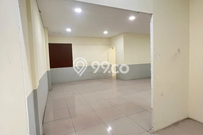 Unit Ruko Paling Strategis di Karawaci Tangerang dengan LB 200m2 Unit Ruko Paling Strategis di Karawaci Tangerang dengan LB 200m2