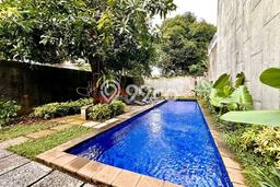 Siap Huni Rumah Mewah 6 Kamar di Cilandak Dekat ke Mana Pun Siap Huni Rumah Mewah 6 Kamar di Cilandak Dekat ke Mana Pun