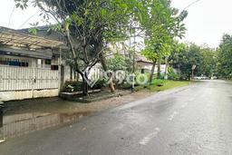 Siap Huni Rumah Mewah 5 Kamar di Kebayoran Baru Dekat ke Mana Saja Siap Huni Rumah Mewah 5 Kamar di Kebayoran Baru Dekat ke Mana Saja
