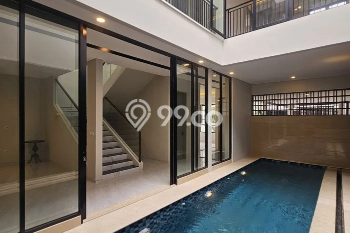 Dijual Rumah Mewah Exclusive di Cilandak, Jakarta Selatan Dijual Rumah Mewah Exclusive di Cilandak, Jakarta Selatan