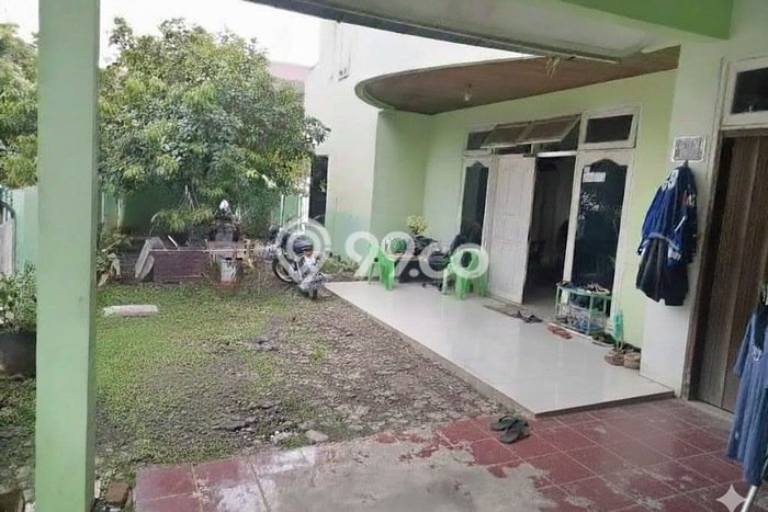 For Sale Rumah 7 Kamar Lokasi Ideal Nyaman dan Strategis di Bekasi Barat For Sale Rumah 7 Kamar Lokasi Ideal Nyaman dan Strategis di Bekasi Barat