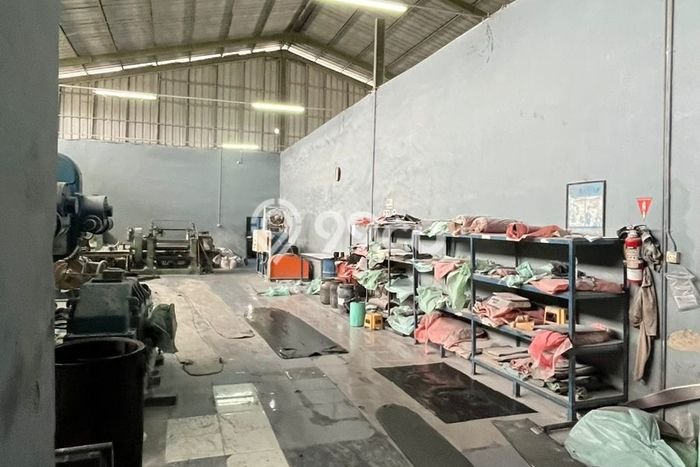 Paling Dicari! Gudang Dijual di Batujajar Harga Kompetitif Paling Dicari! Gudang Dijual di Batujajar Harga Kompetitif