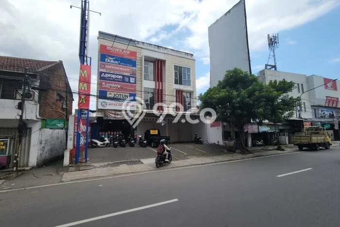 Unit Komersial Disewakan di Bandung Area Strategis Harga Kompetitif Unit Komersial Disewakan di Bandung Area Strategis Harga Kompetitif