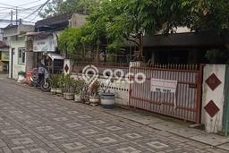 Rumah Eksklusif Dijual LT 144m2 di Gayungan, Surabaya Rumah Eksklusif Dijual LT 144m2 di Gayungan, Surabaya