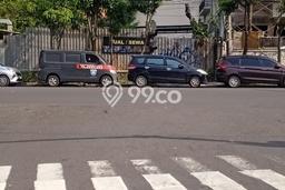 Tanah di Genteng, Surabaya Luas 1360m2 Dijual Segera Tanah di Genteng, Surabaya Luas 1360m2 Dijual Segera
