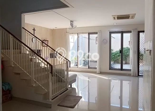 Hunian Eksklusif Dijual LT 297m2 di Mulyorejo, Surabaya Hunian Eksklusif Dijual LT 297m2 di Mulyorejo, Surabaya