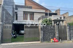 Siap Huni Hunian Elit 6 Kamar di Jambangan Dekat ke Mana Saja Siap Huni Hunian Elit 6 Kamar di Jambangan Dekat ke Mana Saja