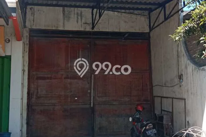 Gudang Dijual di Gresik LT 100m2 & LB 75m2 Lokasi Terbaik! Gudang Dijual di Gresik LT 100m2 & LB 75m2 Lokasi Terbaik!