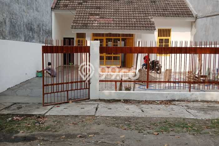 Dijual Cepat Rumah Bagus Siap Huni LB 168m2 di Benowo, Surabaya Dijual Cepat Rumah Bagus Siap Huni LB 168m2 di Benowo, Surabaya