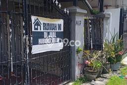 For Sale Rumah 5 Kamar Lokasi Strategis Nyaman dan Strategis di Wonocolo For Sale Rumah 5 Kamar Lokasi Strategis Nyaman dan Strategis di Wonocolo