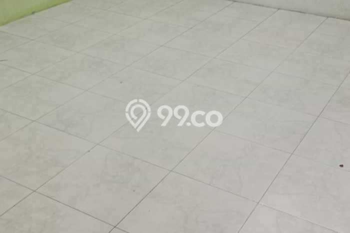 Rumah Strategis Modern Lb 200m2 di Wonocolo, Surabaya Rumah Strategis Modern Lb 200m2 di Wonocolo, Surabaya