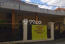 Lokasi terbaik! Rumah siap huni disewakan di Sawahan LB 152m2 Lokasi terbaik! Rumah siap huni disewakan di Sawahan LB 152m2