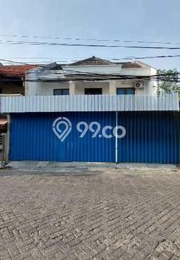 Rumah Luxury Modern Tanpa Renovasi di Gununganyar Surabaya Rumah Luxury Modern Tanpa Renovasi di Gununganyar Surabaya