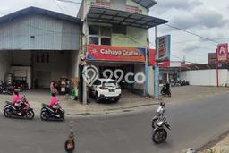 Unit Ruko Dijual di Tegalsari Surabaya Luas Tanah 127m2, Luas Bangunan 84m2 Unit Ruko Dijual di Tegalsari Surabaya Luas Tanah 127m2, Luas Bangunan 84m2