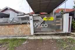 Hunian Mewah LB 284m2 Siap Huni Desain Elegan di Kutisari, Surabaya Hunian Mewah LB 284m2 Siap Huni Desain Elegan di Kutisari, Surabaya