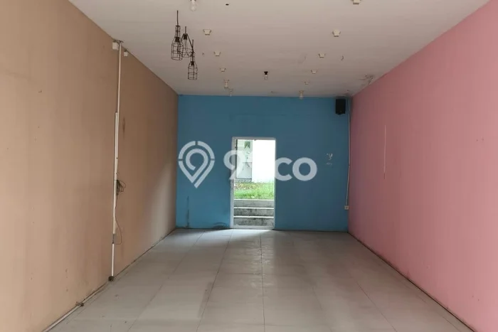 Ruko disewakan lokasi strategis Gresik Gresik 100m2 Ruko disewakan lokasi strategis Gresik Gresik 100m2