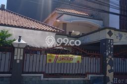 Ready to Use! Luxury House LT 300m2 Desain Modern di Perak Ready to Use! Luxury House LT 300m2 Desain Modern di Perak
