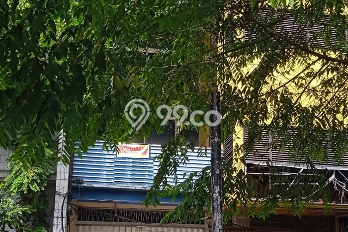 Ruko Disewakan Lokasi Genteng Surabaya Harga Spesial! Ruko Disewakan Lokasi Genteng Surabaya Harga Spesial!