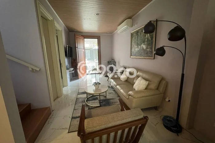 Disewakan Rumah Murah di Citraland Surabaya dengan 4 KT Disewakan Rumah Murah di Citraland Surabaya dengan 4 KT