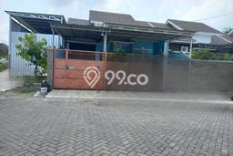 Jual Rumah Strategis Bagus Punya 4 KT di Driyorejo Gresik SHM Jual Rumah Strategis Bagus Punya 4 KT di Driyorejo Gresik SHM
