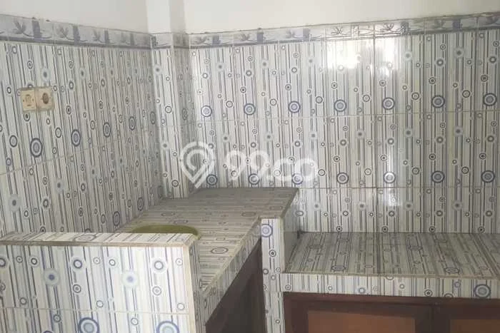 Area Ramai! Ruko Dijual di Benowo untuk Bisnis Luas Bangunan 196m2 Area Ramai! Ruko Dijual di Benowo untuk Bisnis Luas Bangunan 196m2