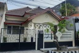Disewakan Hunian Konsep Minimalis di Gubeng Surabaya dengan 4 Kamar Disewakan Hunian Konsep Minimalis di Gubeng Surabaya dengan 4 Kamar