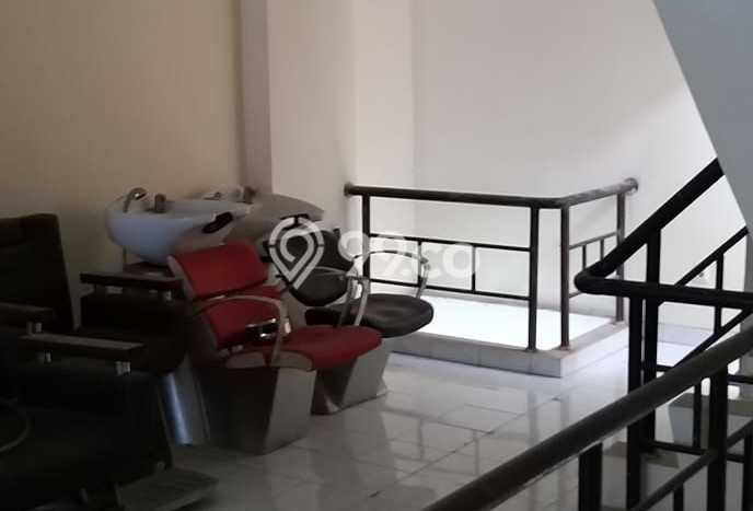 Ruko Dijual di Prime Area Jakarta Barat Luas 189m2 Ruko Dijual di Prime Area Jakarta Barat Luas 189m2