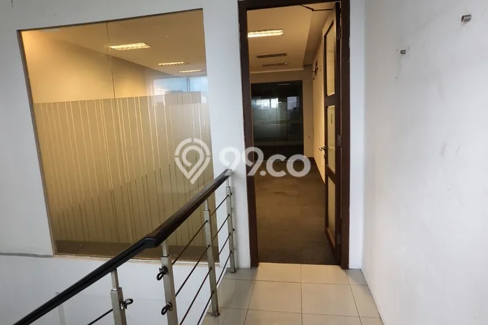 Ruko Kawasan Bisnis Kawasan Pasar Minggu, Luas 99m², Siap Usaha Ruko Kawasan Bisnis Kawasan Pasar Minggu, Luas 99m², Siap Usaha