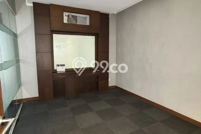 Ruko Kawasan Bisnis Kawasan Pasar Minggu, Luas 99m², Siap Usaha Ruko Kawasan Bisnis Kawasan Pasar Minggu, Luas 99m², Siap Usaha