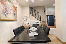 Rumah Elit LB 160m2 Siap Huni Desain Elegan di Gading Serpong, Tangerang Rumah Elit LB 160m2 Siap Huni Desain Elegan di Gading Serpong, Tangerang