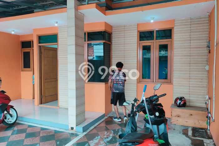 Jual Rumah Eksklusif 3 KT di Cijantung, Jakarta Timur Jual Rumah Eksklusif 3 KT di Cijantung, Jakarta Timur