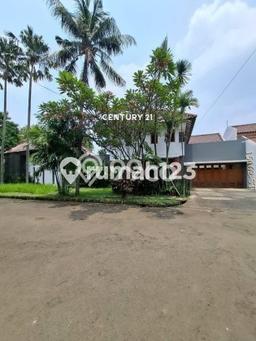 Rumah Mewah LB 500m2 Siap Pakai Desain Elegan di Sektor 8 - Bintaro, Tangerang Selatan Rumah Mewah LB 500m2 Siap Pakai Desain Elegan di Sektor 8 - Bintaro, Tangerang Selatan