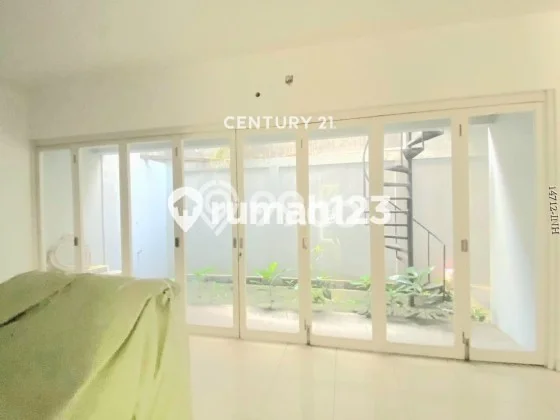 Rumah Elit Modern Siap Huni di Sektor 9-Bintaro Tangerang Selatan Rumah Elit Modern Siap Huni di Sektor 9-Bintaro Tangerang Selatan