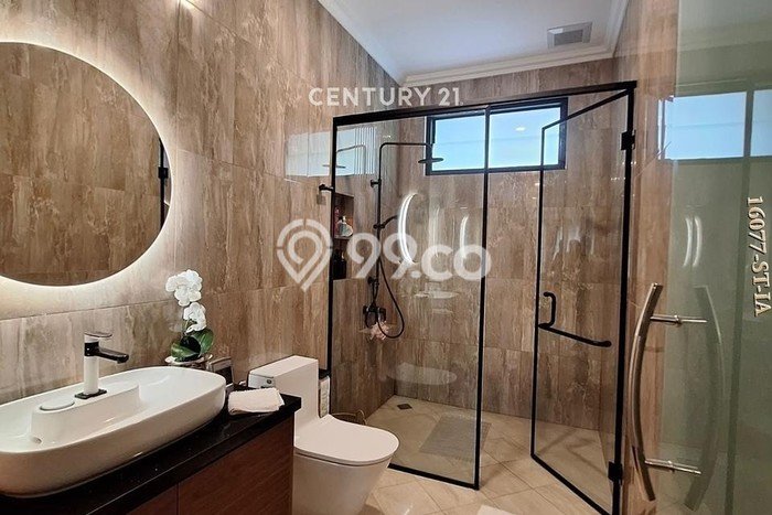 Jual Rumah Mewah Elegan Dengan View Eksklusif di Sektor 8 - Bintaro, Tangerang Selatan Jual Rumah Mewah Elegan Dengan View Eksklusif di Sektor 8 - Bintaro, Tangerang Selatan