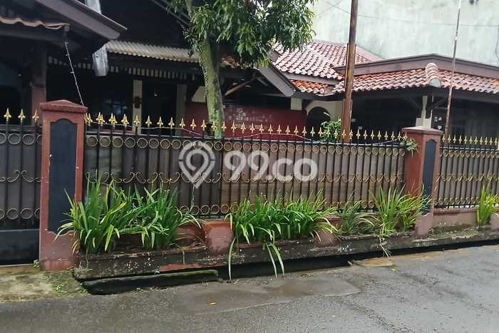 Rumah Luas Asri 5 KT Siap Pakai di Margacinta Bandung Rumah Luas Asri 5 KT Siap Pakai di Margacinta Bandung