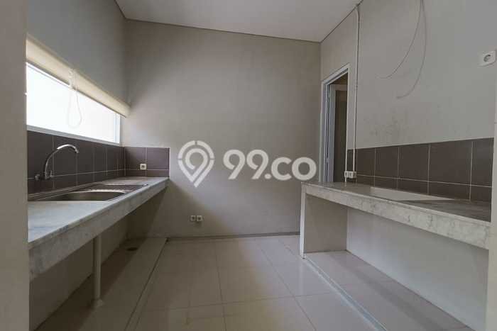 Dijual Hunian Rumah Terawat 4 KT di Cibeunying, Bandung Dijual Hunian Rumah Terawat 4 KT di Cibeunying, Bandung
