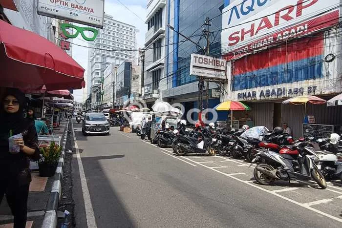 Ruko Bagus Dijual di Braga Bandung Strategis Cocok untuk Kembangkan Bisnis Ruko Bagus Dijual di Braga Bandung Strategis Cocok untuk Kembangkan Bisnis