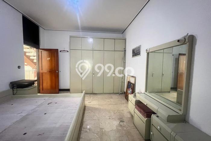 For Sale! Luxury House LT 360m2 Desain Elegan di Hegarmanah For Sale! Luxury House LT 360m2 Desain Elegan di Hegarmanah