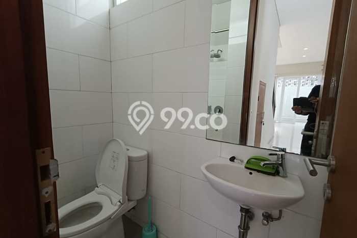 Dijual Hunian Rumah Terawat 4 KT di Cibeunying, Bandung Dijual Hunian Rumah Terawat 4 KT di Cibeunying, Bandung