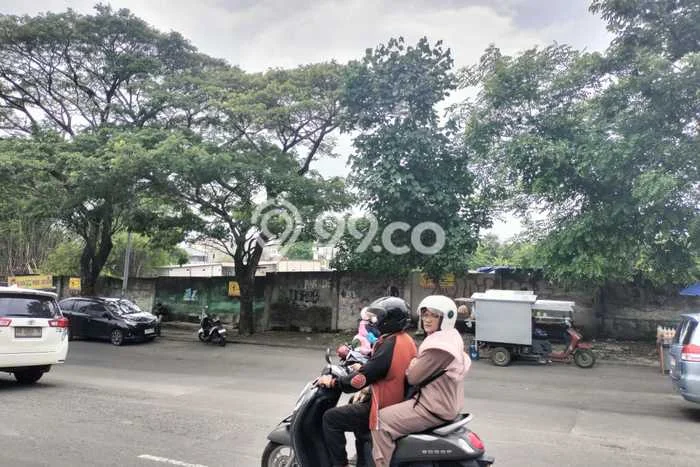 Siap Disewakan Tanah di Wiyung Luas 4400m2 Area Potensial Siap Disewakan Tanah di Wiyung Luas 4400m2 Area Potensial