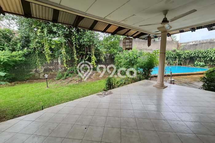 Hunian Mewah LB 500m2 Siap Huni Desain Elegan di Kemang, Jakarta Selatan Hunian Mewah LB 500m2 Siap Huni Desain Elegan di Kemang, Jakarta Selatan