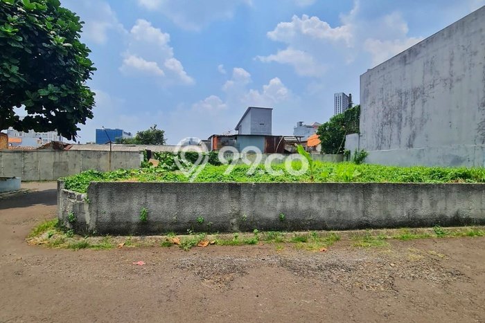 Untuk Dijual Tanah di Jakarta Selatan, Luas 237m2 SHM Untuk Dijual Tanah di Jakarta Selatan, Luas 237m2 SHM