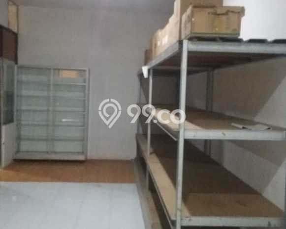 Disewakan Gudang di Kawasan Ramai Tanah Mas Luas 240m2 Disewakan Gudang di Kawasan Ramai Tanah Mas Luas 240m2