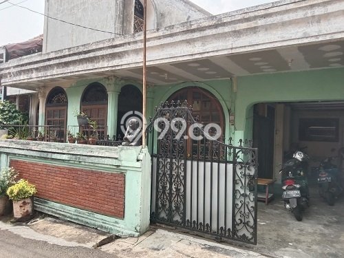 Tanah Dijual Lokasi Strategis di Jakarta Selatan dengan Luas 178m2 Tanah Dijual Lokasi Strategis di Jakarta Selatan dengan Luas 178m2
