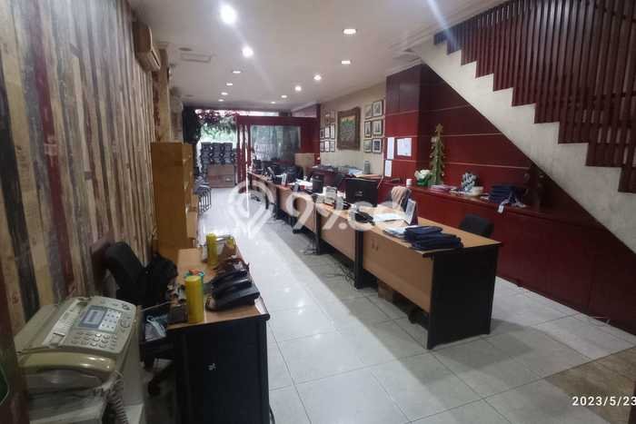 Ruko Bagus Dijual LB 300m2 Lokasi Strategis Jakarta Pusat Area Cocok untuk Berbisnis Ruko Bagus Dijual LB 300m2 Lokasi Strategis Jakarta Pusat Area Cocok untuk Berbisnis