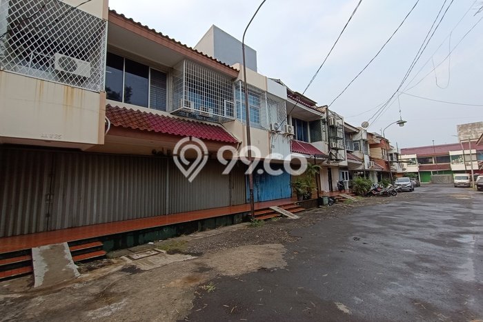 Unit Ruko Dijual di Jakarta Barat LT 150m2 & LB 350m2 Unit Ruko Dijual di Jakarta Barat LT 150m2 & LB 350m2