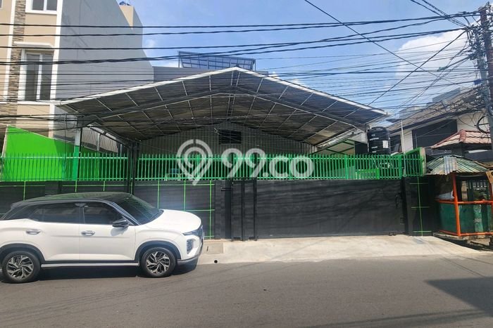 Unit Komersial Dijual di Jakarta Barat LT 218m2 & LB 200m2 Unit Komersial Dijual di Jakarta Barat LT 218m2 & LB 200m2